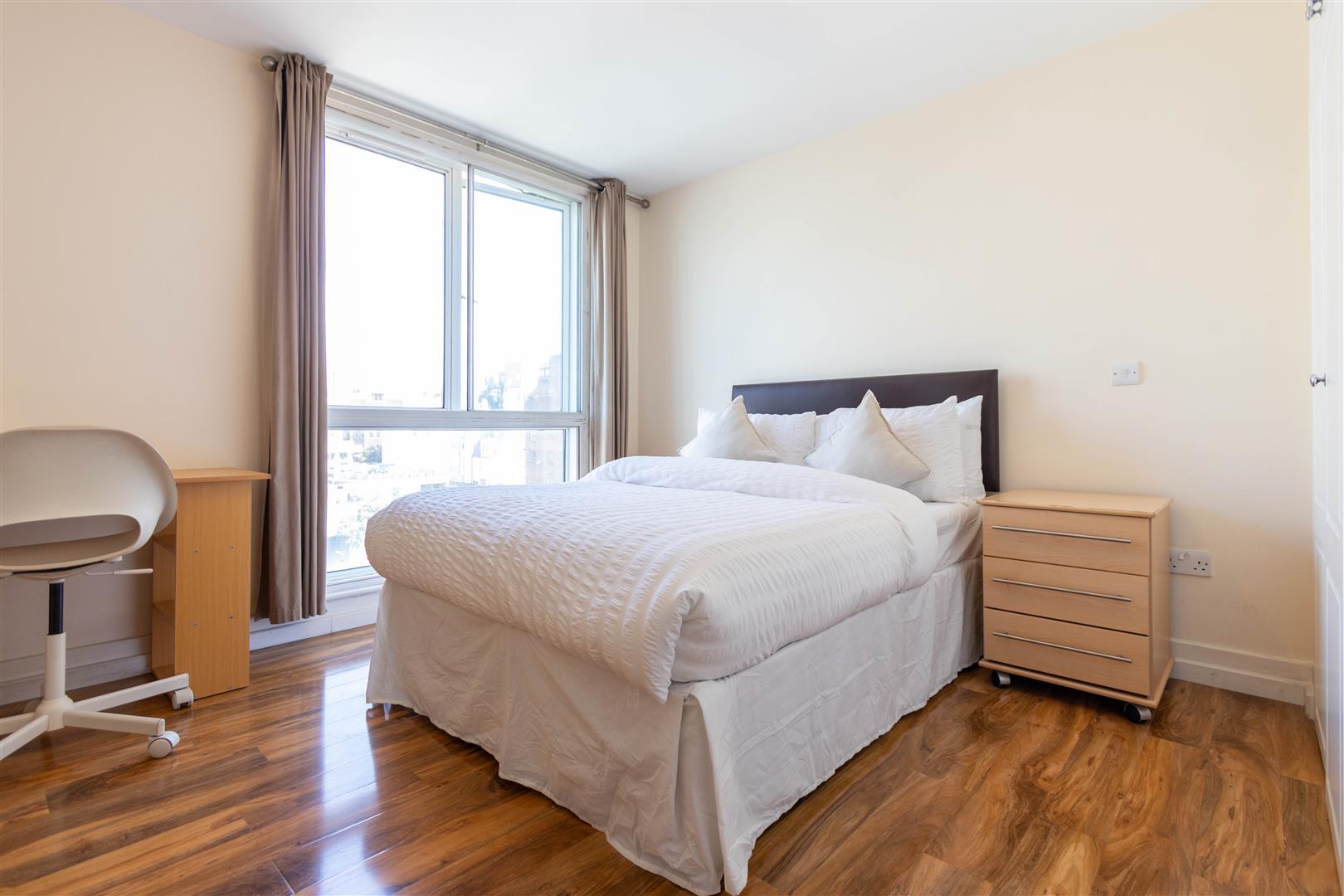 Regent Court, Northbank, St Johns Wood